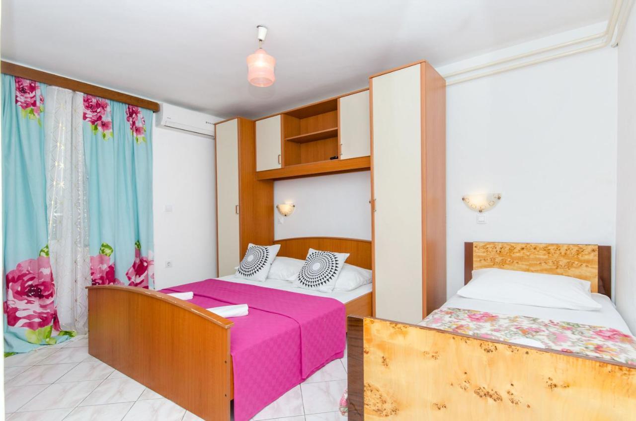 Apartment And Rooms Ivan Makarska Ngoại thất bức ảnh