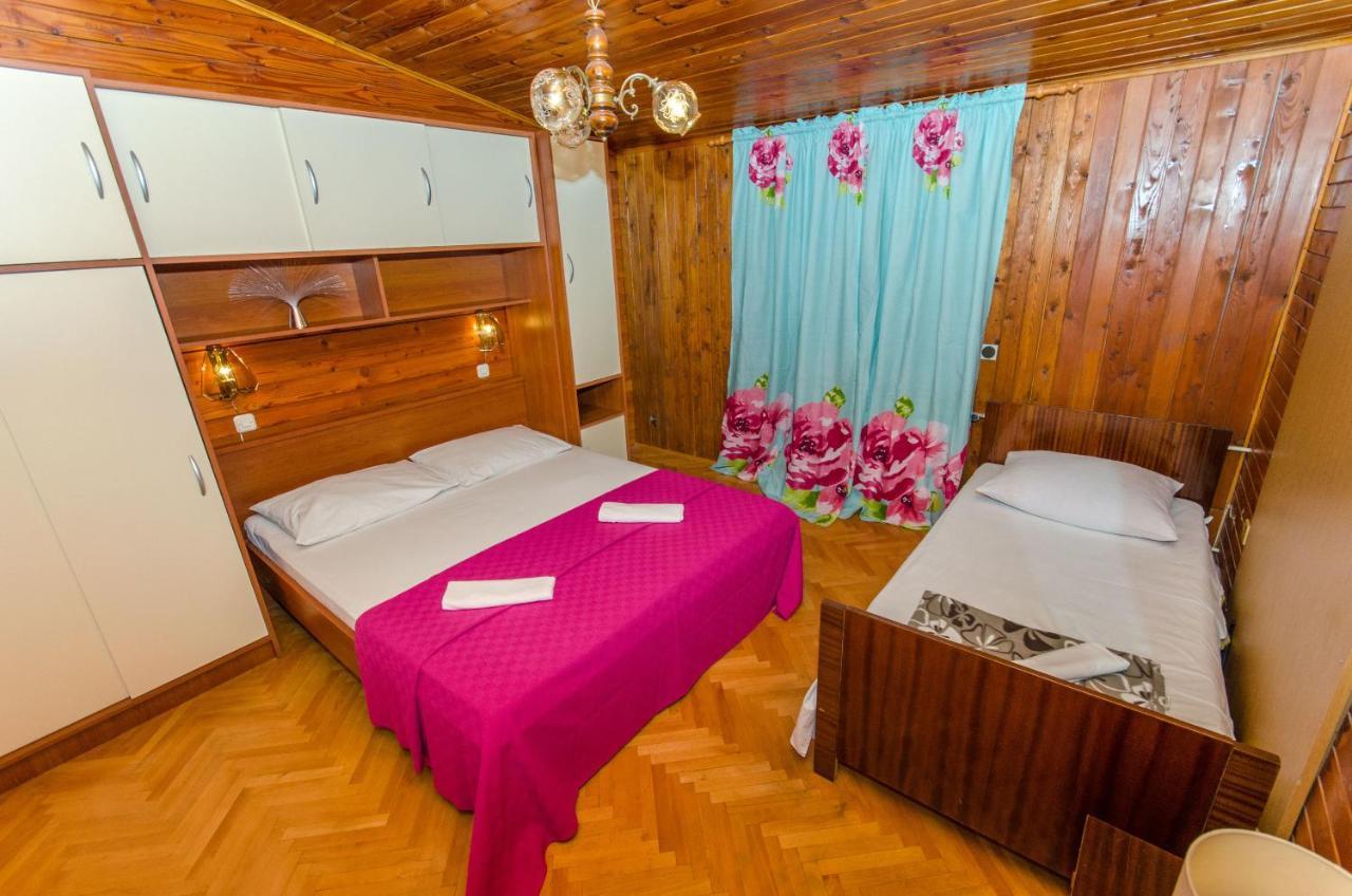Apartment And Rooms Ivan Makarska Ngoại thất bức ảnh
