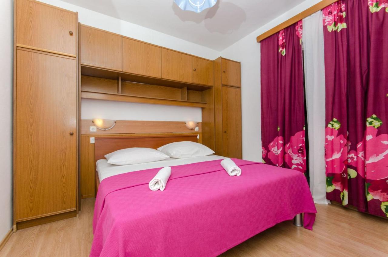 Apartment And Rooms Ivan Makarska Ngoại thất bức ảnh