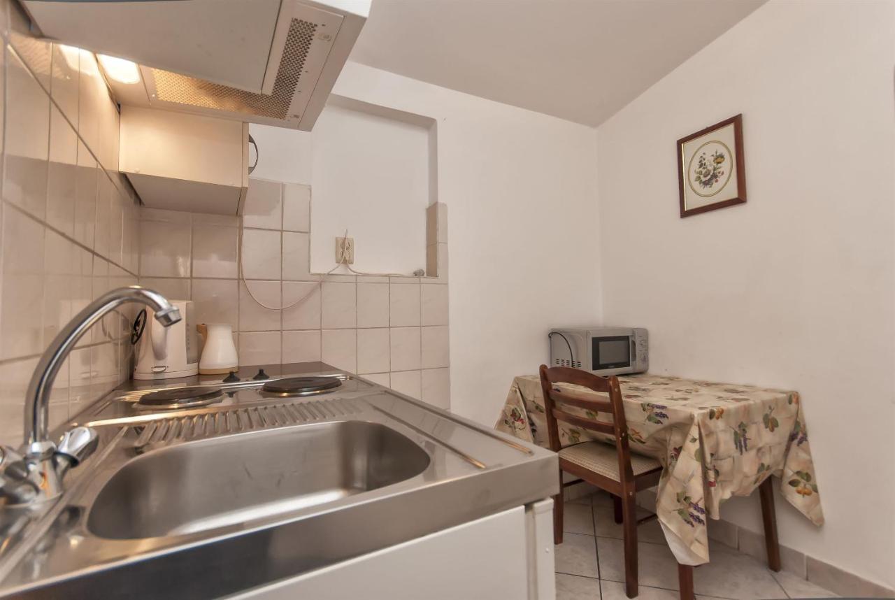 Apartment And Rooms Ivan Makarska Ngoại thất bức ảnh