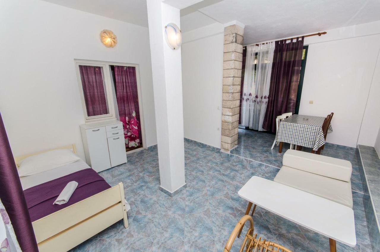 Apartment And Rooms Ivan Makarska Ngoại thất bức ảnh